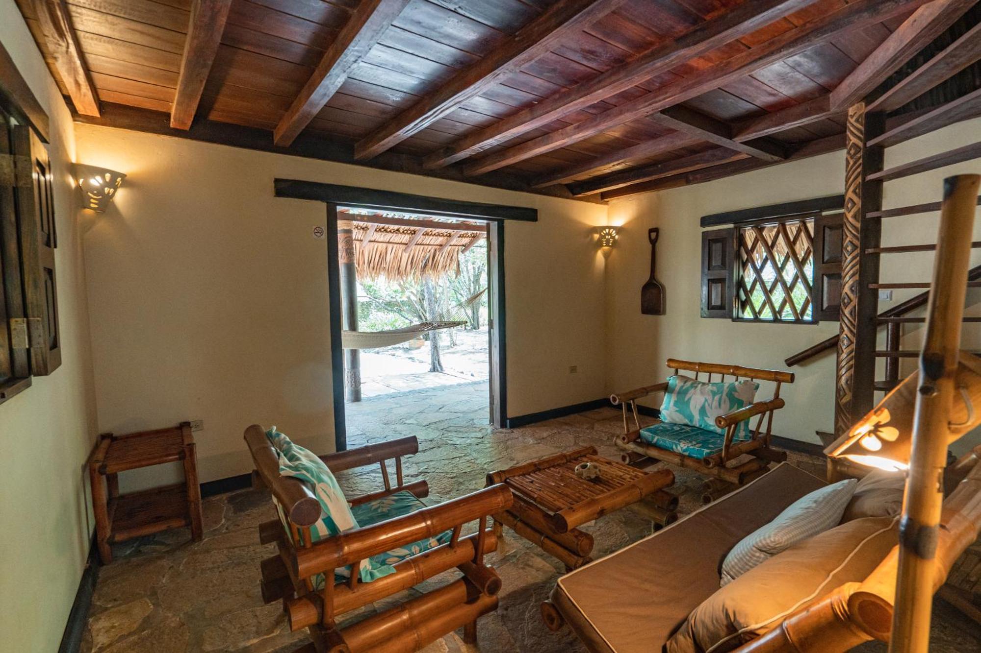 פופויו Hotel Punta Teonoste מראה חיצוני תמונה